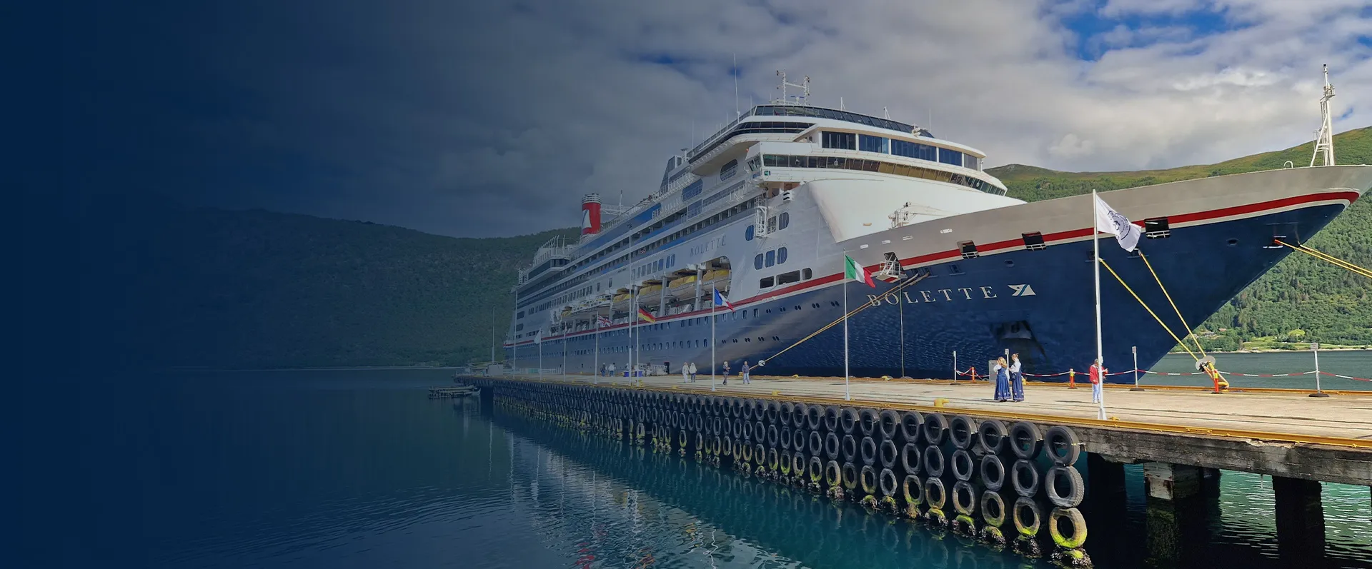 cruise banner